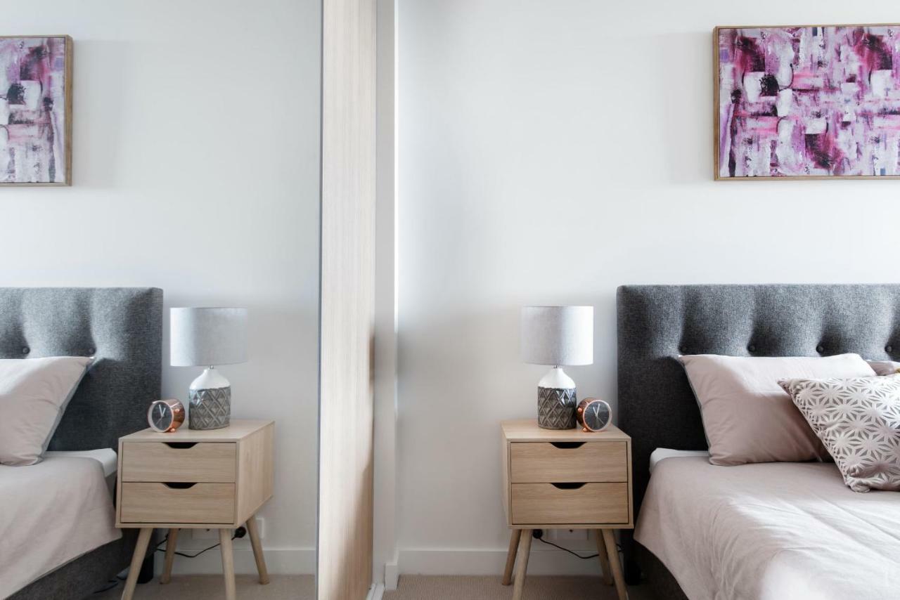 2 Bedrooms Apartment Doncaster Exterior foto